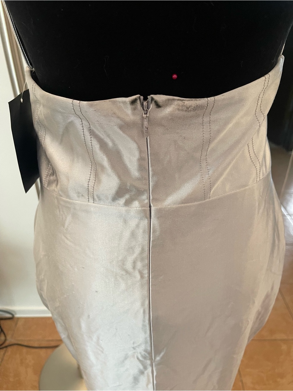 Retrofete Silver Charity Dress - Picture 6 of 6